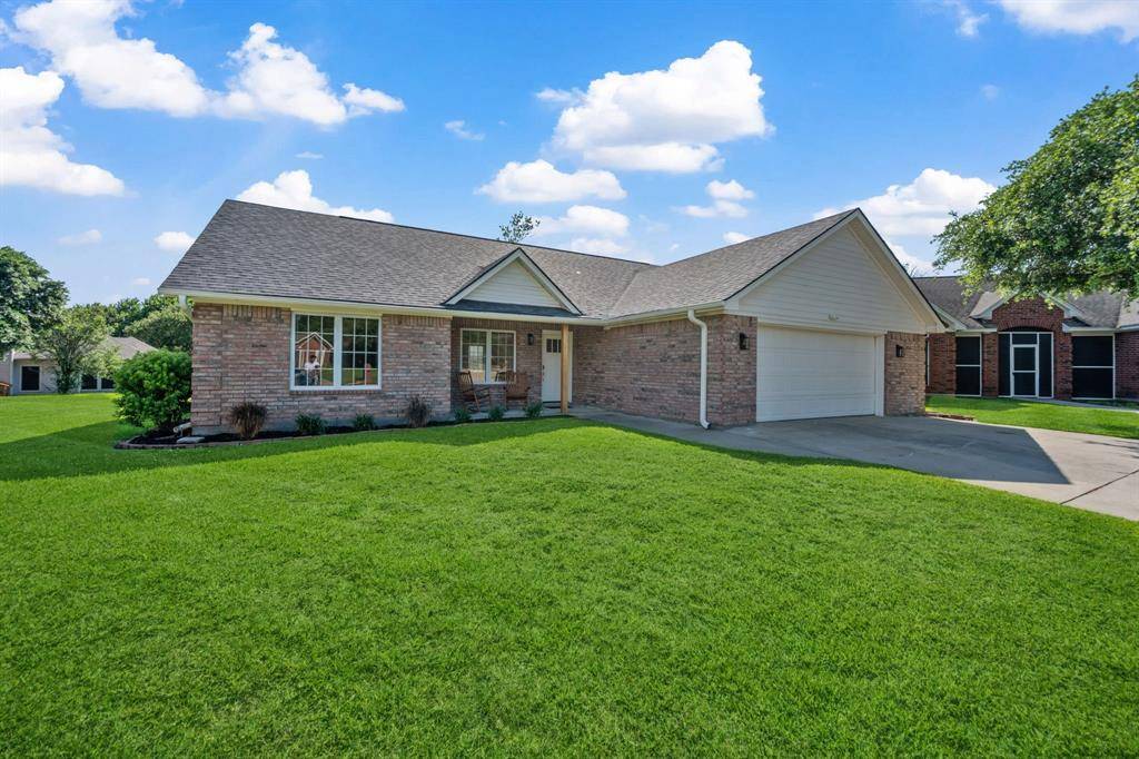 Willis, TX 77318,6998 Breezy PT
