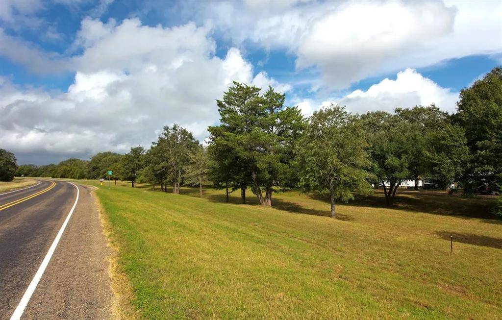 Caldwell, TX 77836,2061 Davis