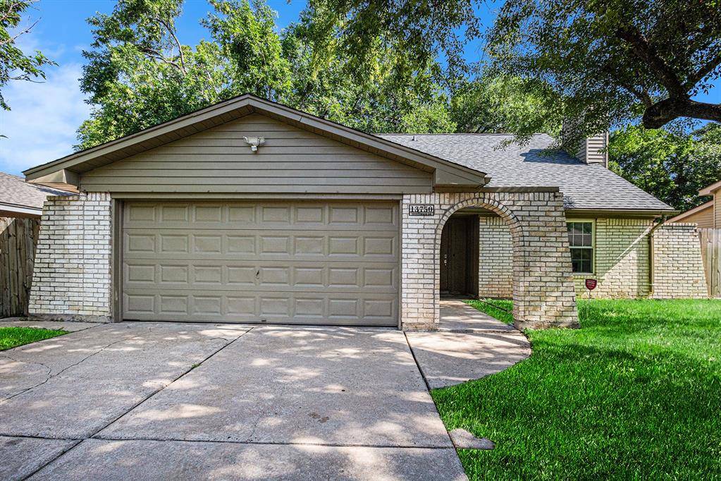 Sugar Land, TX 77498,13750 Shirebrook DR