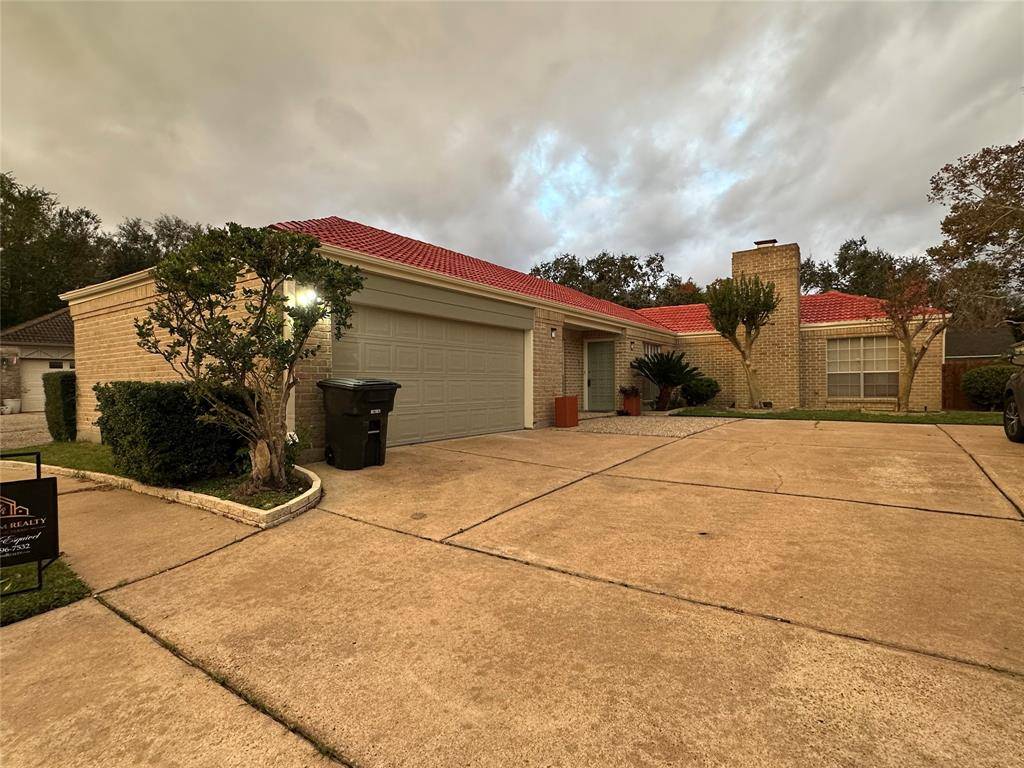 Houston, TX 77071,7846 Bankside DR