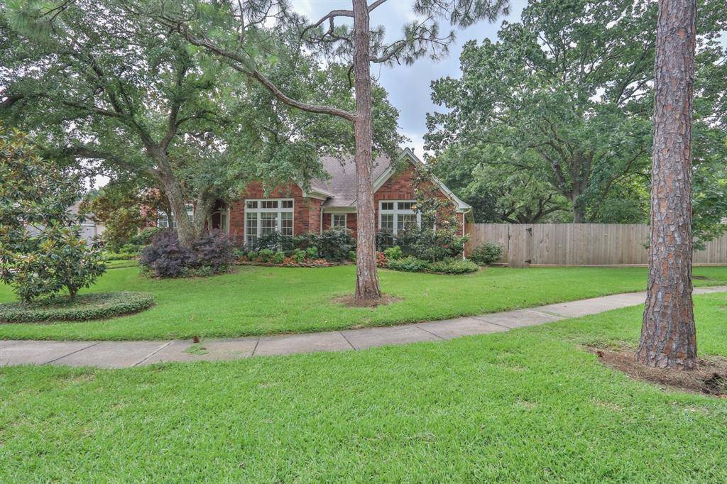 Houston, TX 77059,3827 Deer Grass CT