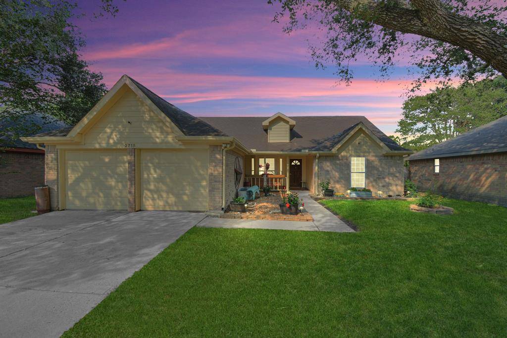 Katy, TX 77493,2718 Village Circle DR