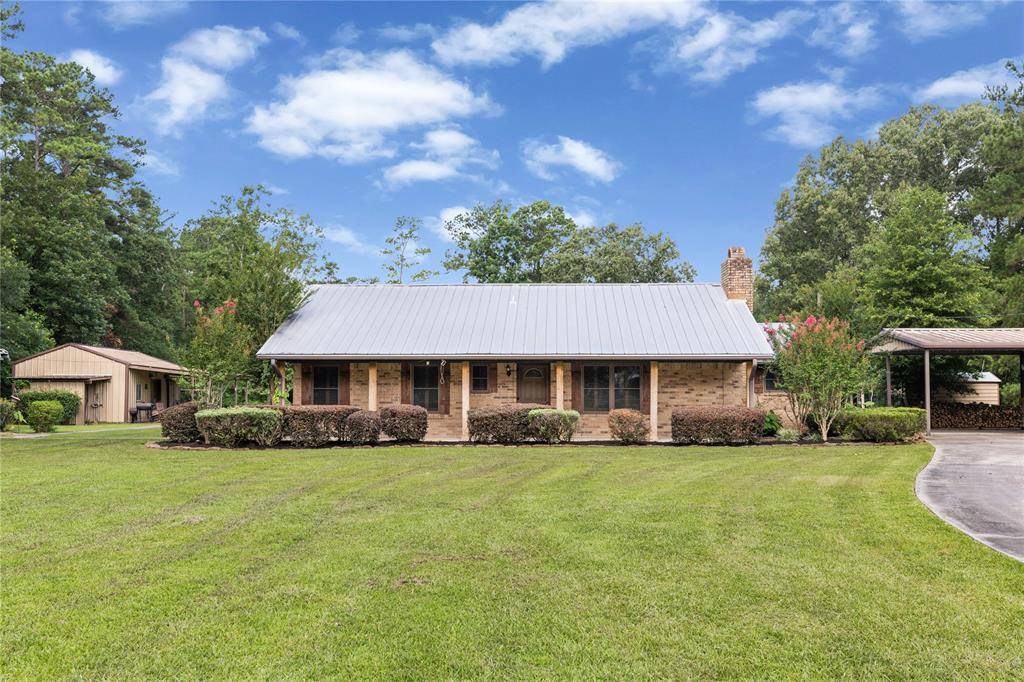 Kenefick, TX 77535,402 County Road 6401