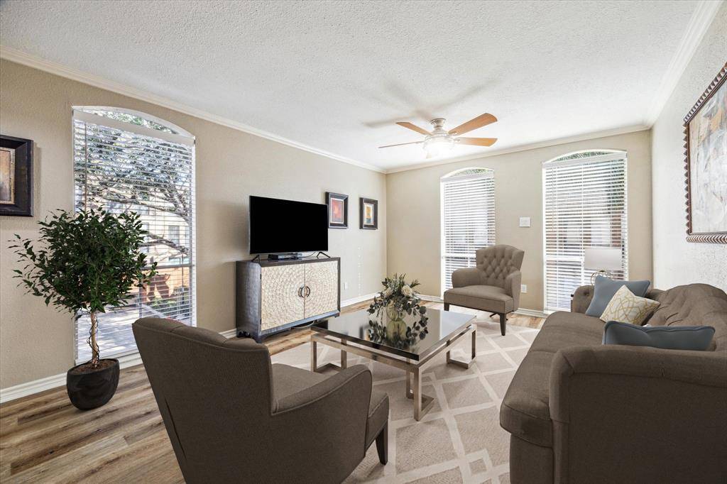 Houston, TX 77027,4649 Wild Indigo Unit 340 ST #340