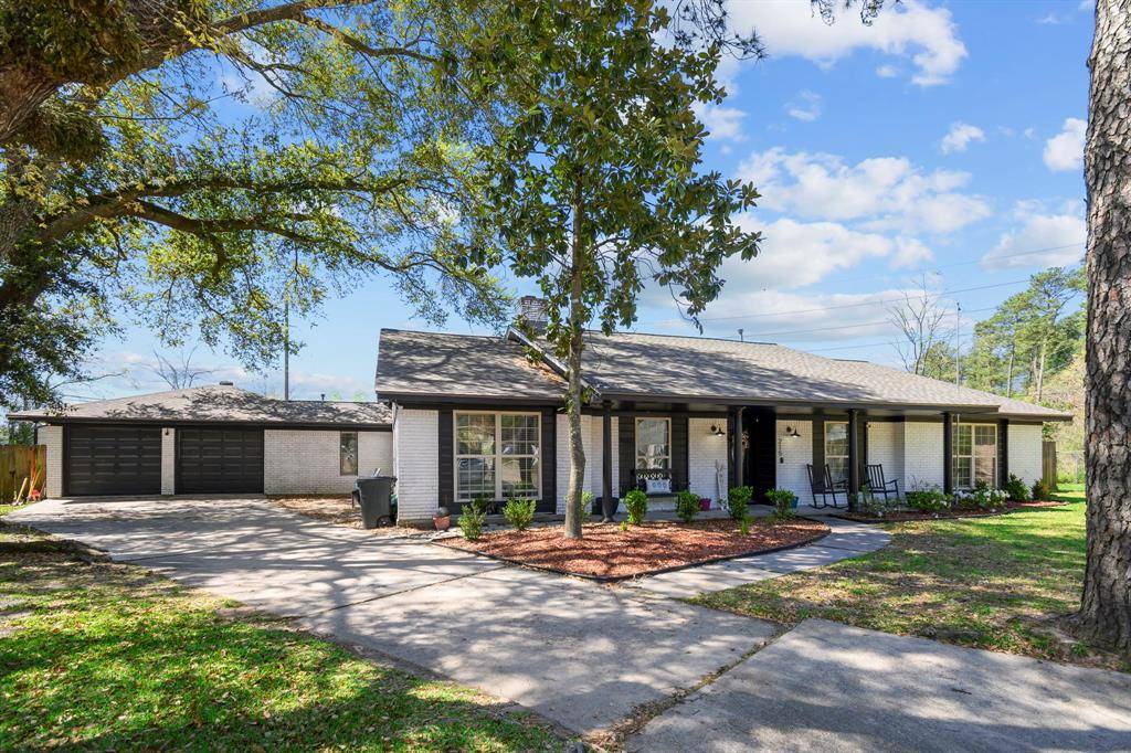 Spring, TX 77388,215 Acorn Tree CT