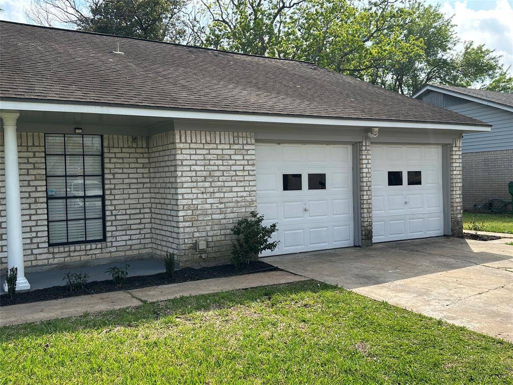 Angleton, TX 77515,164 Dallas ST