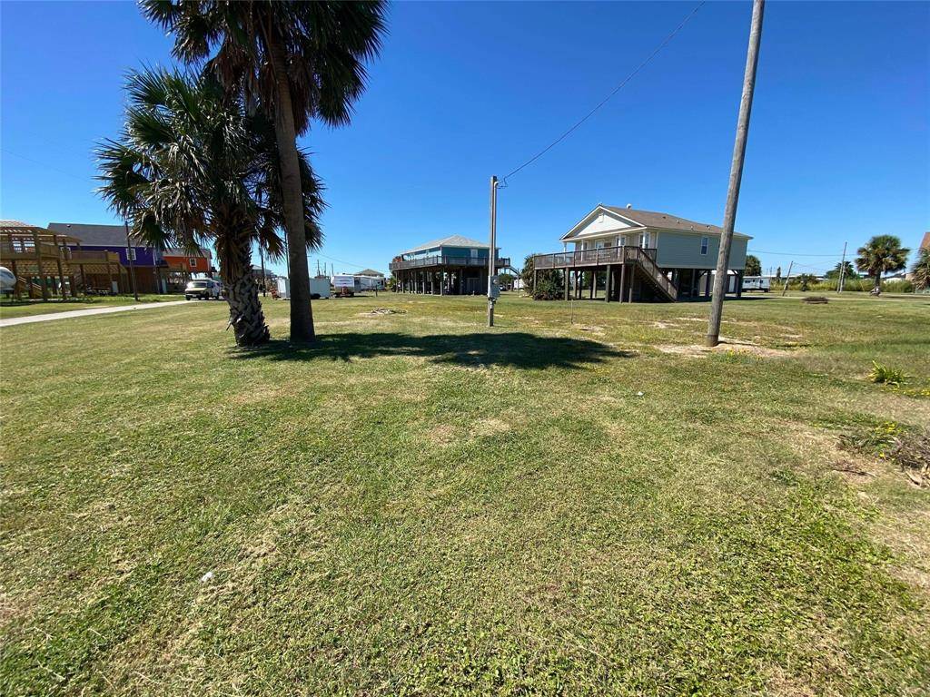 Crystal Beach, TX 77650,1845 Oleander