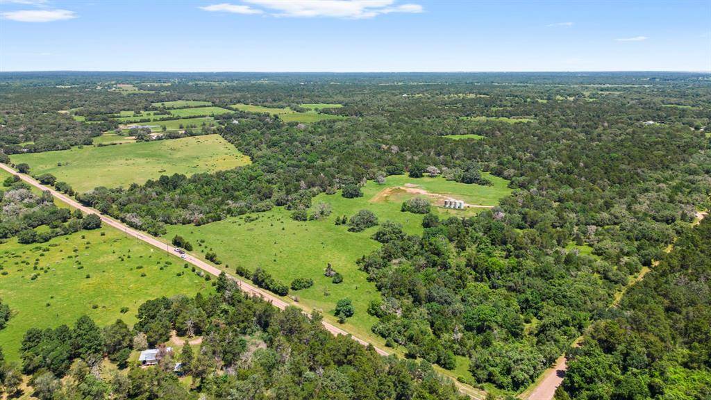 Alleyton, TX 78935,000 Henneke Road