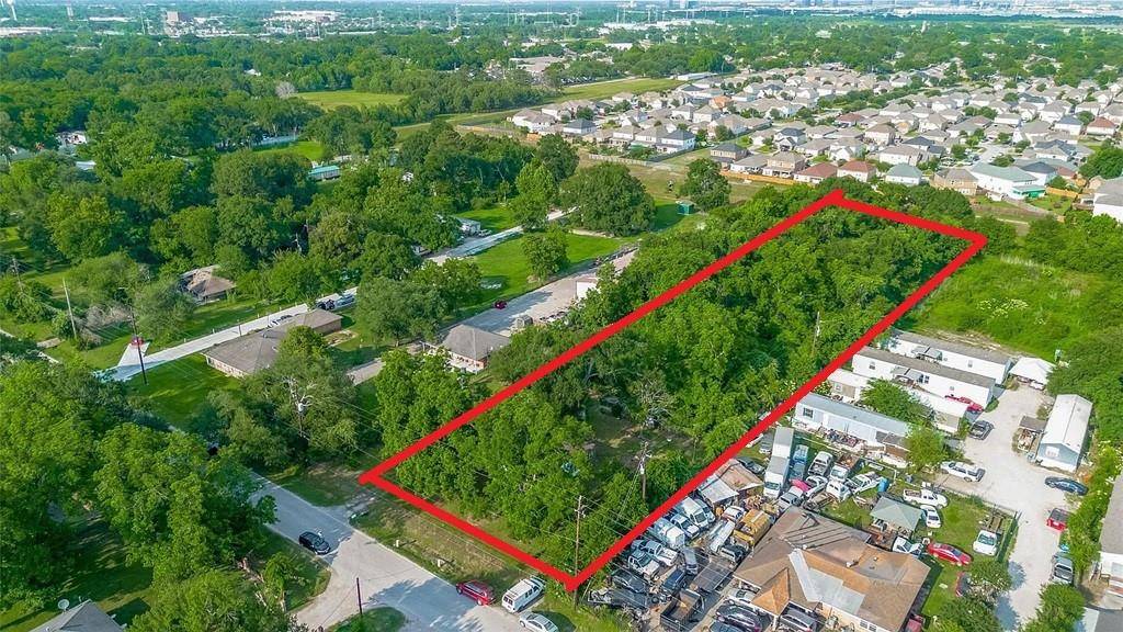 Houston, TX 77038,13326 Sundale RD