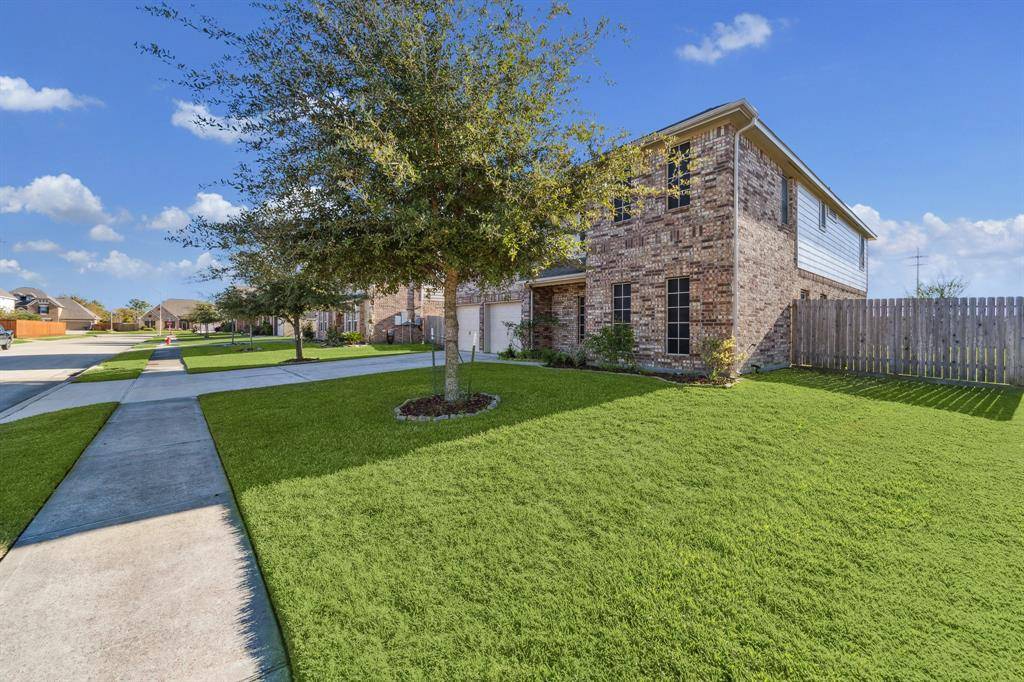 Mont Belvieu, TX 77535,12110 Sandstone CIR