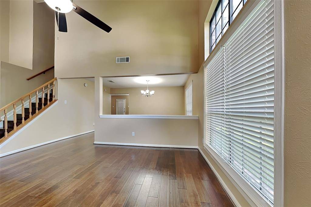 The Woodlands, TX 77381,151 E Pathfinders CIR