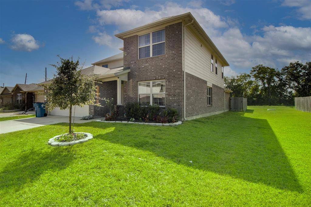 Channelview, TX 77530,1215 Nuevo Carrasco LN