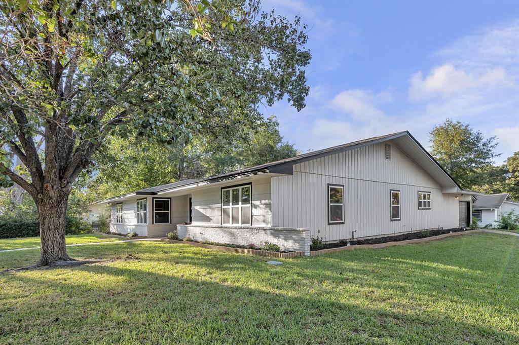 Livingston, TX 77351,618 W Milam ST