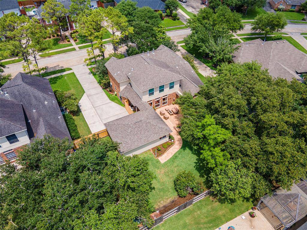 Friendswood, TX 77546,513 Meadow Bend DR