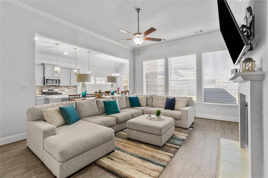 League City, TX 77573,4831 Dove Cove LN