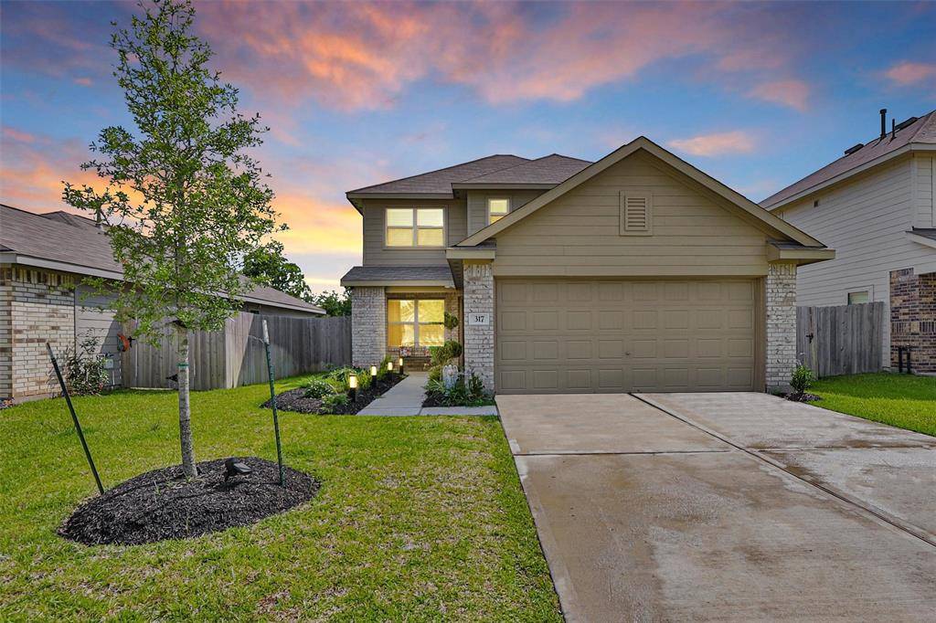 Sealy, TX 77474,317 Riverwood Village LN