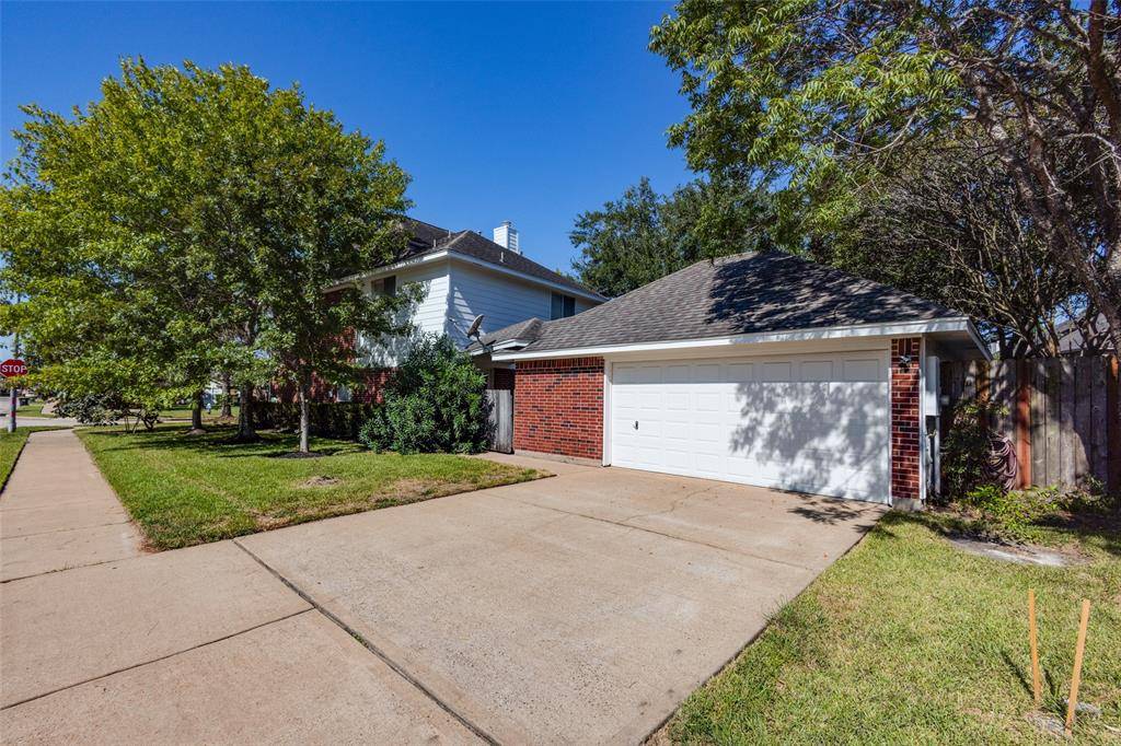 Pearland, TX 77581,1503 Pine Ridge LN