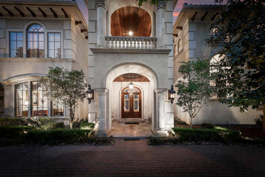 The Woodlands, TX 77382,18 S Gary Glen CIR
