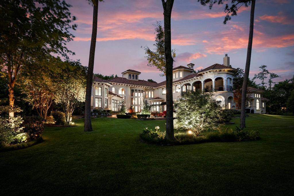 The Woodlands, TX 77382,18 S Gary Glen CIR