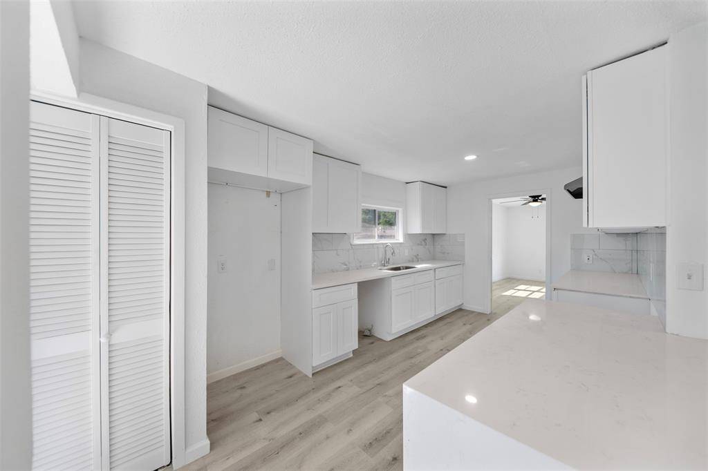 Houston, TX 77033,4843 Bricker ST