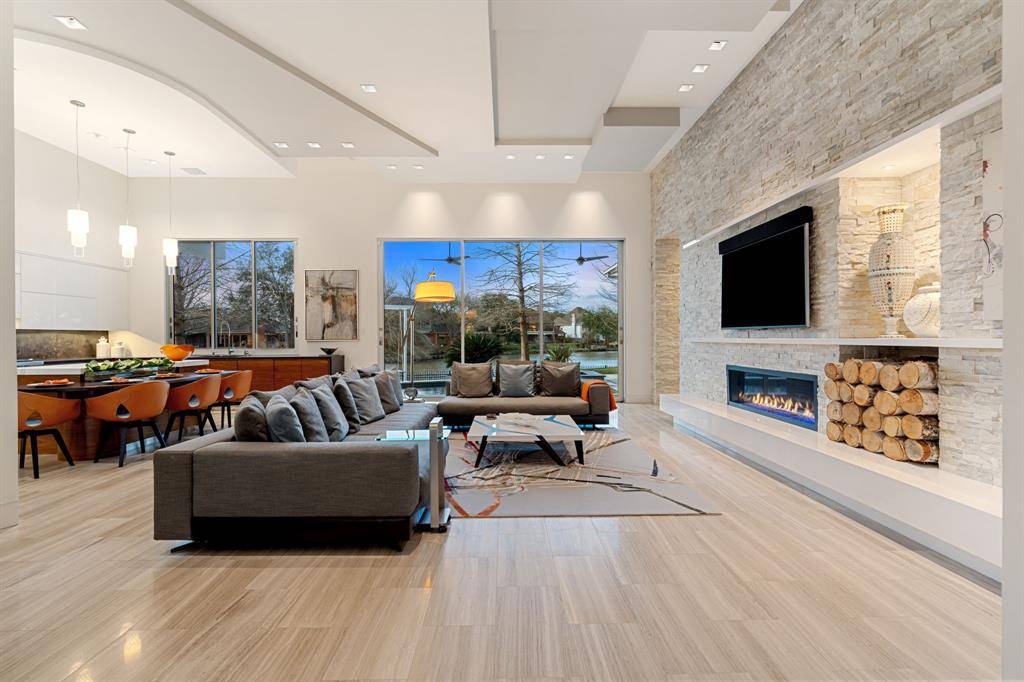 Sugar Land, TX 77478,15618 Oyster Cove DR