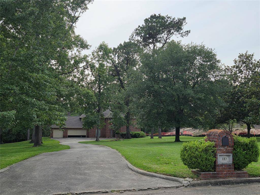 Huffman, TX 77336,110 Commons Lake DR