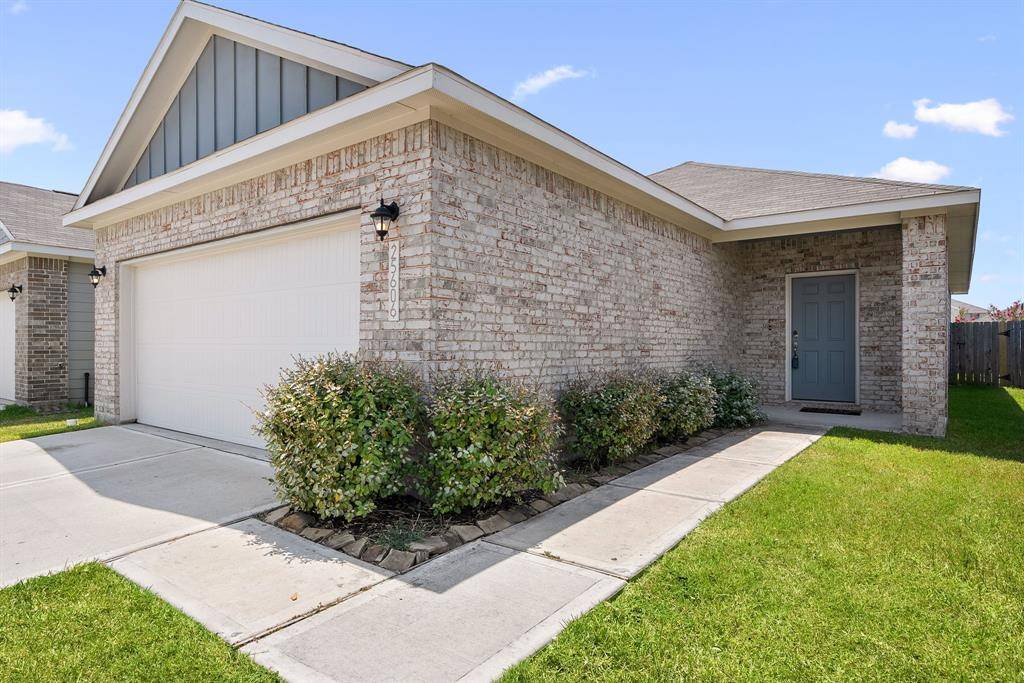 Porter, TX 77365,25606 Northpark Palm DR