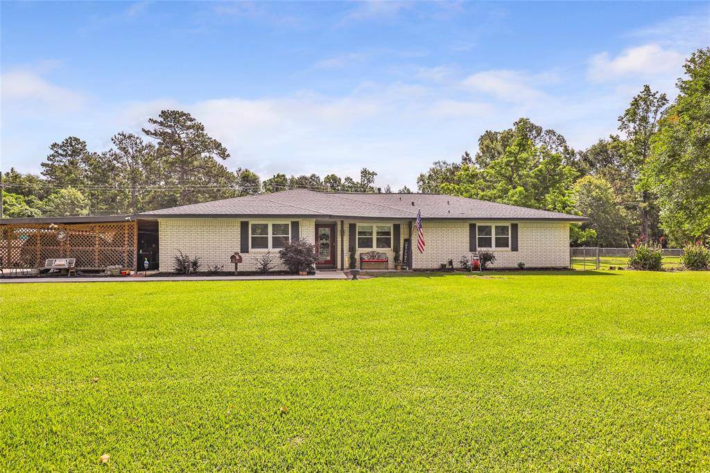 Daisetta, TX 77533,607 Bobcat LN