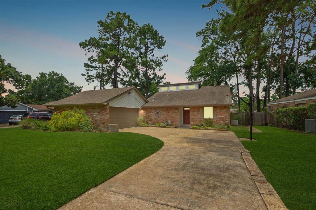 Houston, TX 77070,14922 Sandy Creek DR