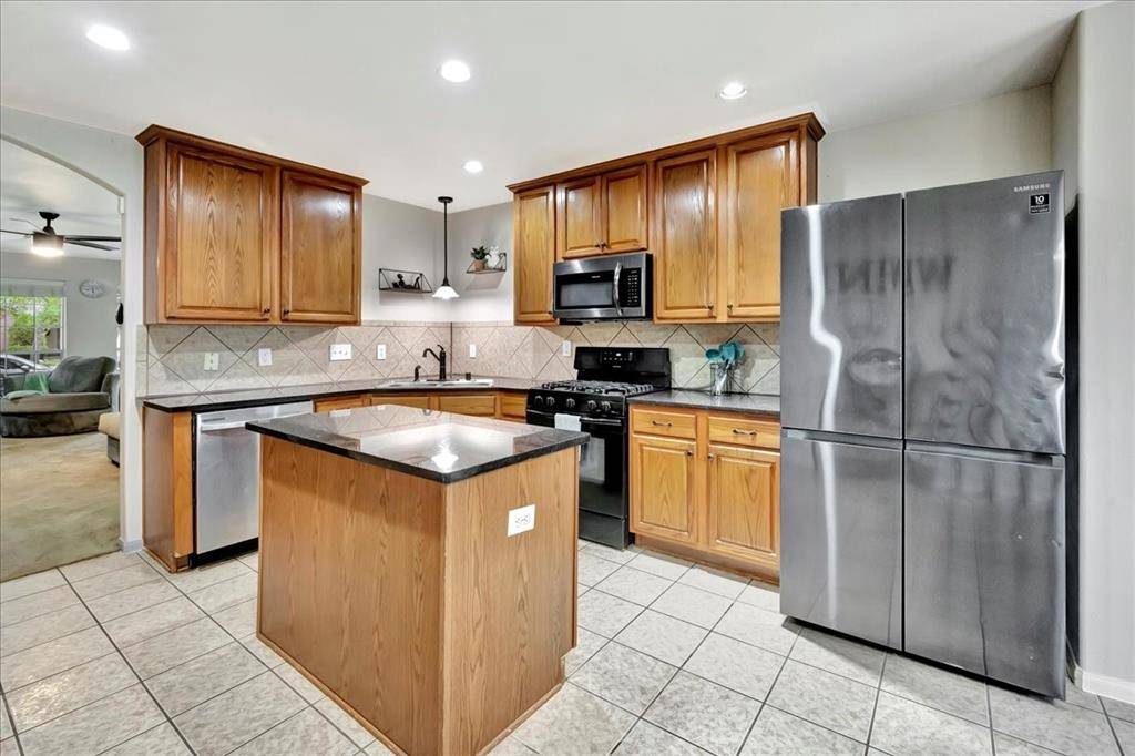 Dickinson, TX 77539,4026 Bentwood DR