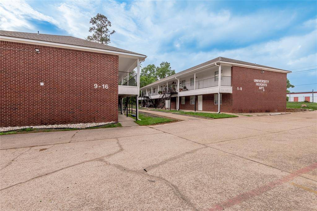 Huntsville, TX 77340,600 Palm ST #8