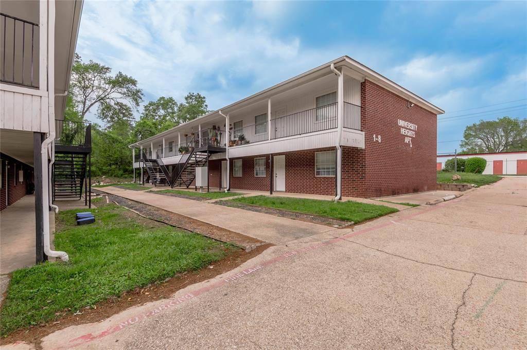 Huntsville, TX 77340,600 Palm ST #8