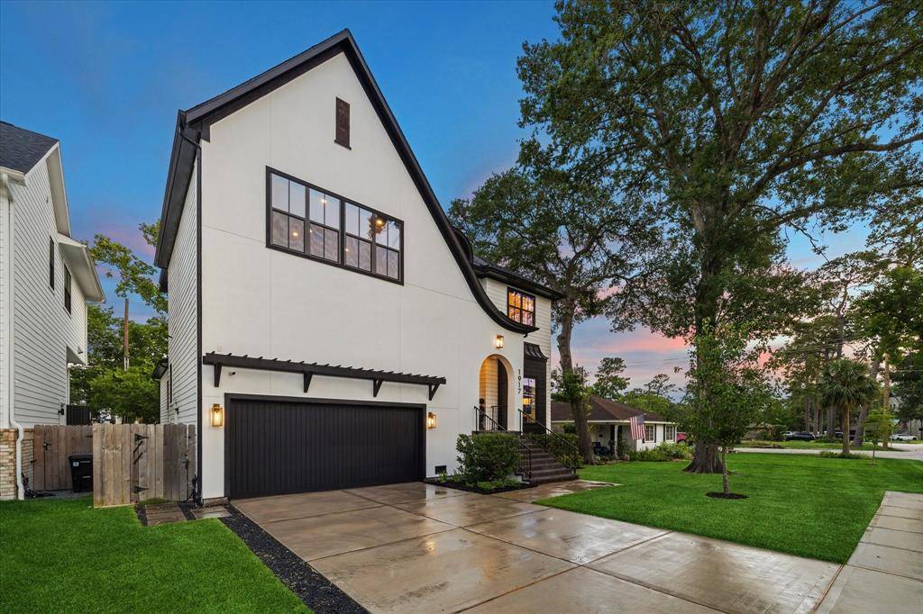 Houston, TX 77018,1917 Ebony LN