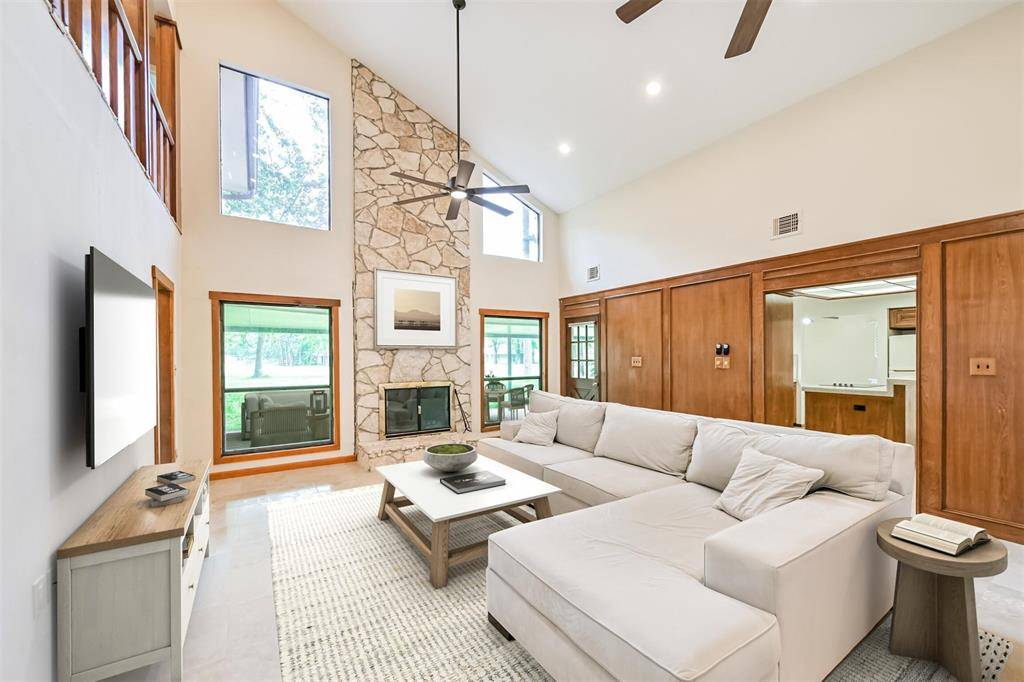 Crosby, TX 77532,16040 Dunes DR
