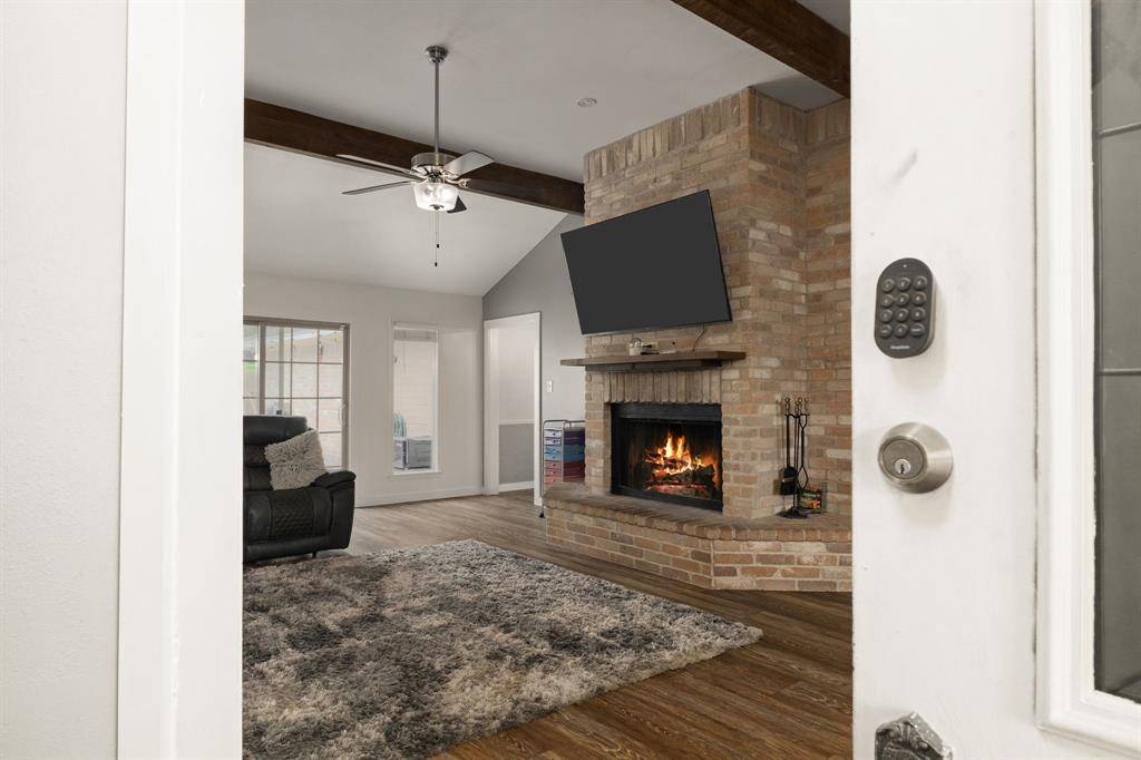 Victoria, TX 77901,402 Teakwood DR