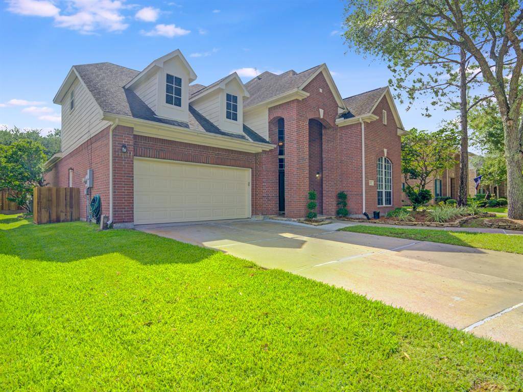 Friendswood, TX 77546,3102 Autumn Leaf DR