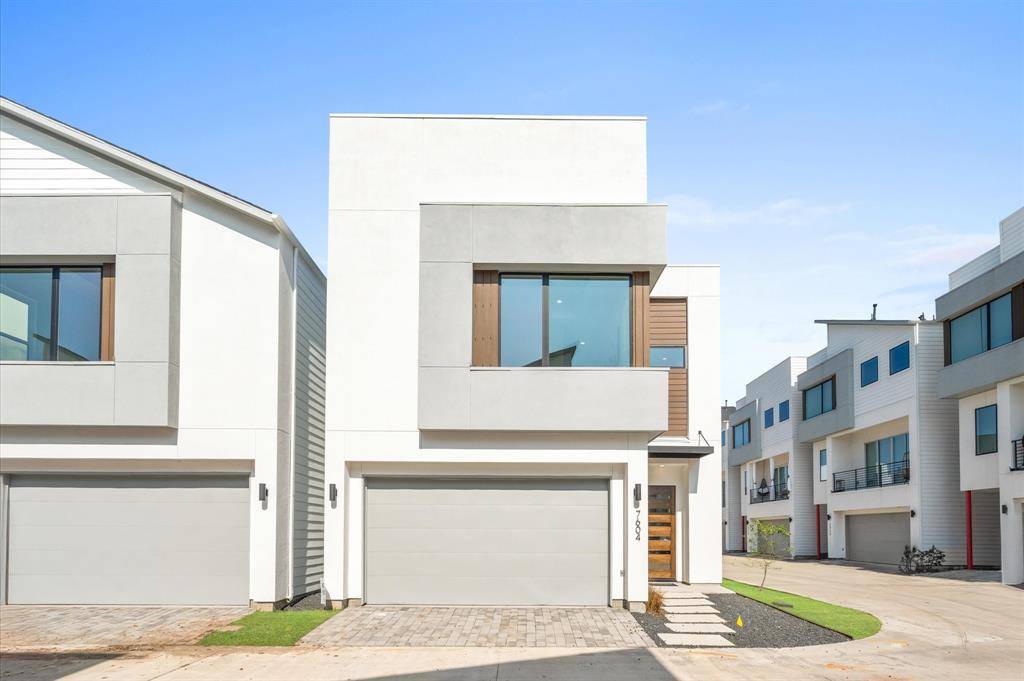 Houston, TX 77055,7609 Jacquelyn Gardens LN