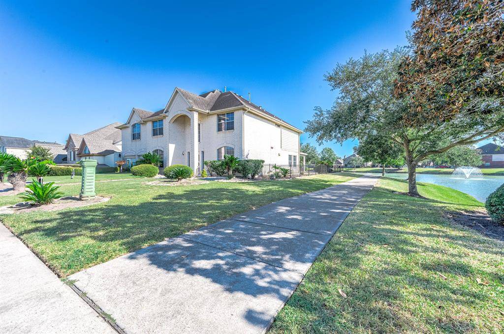 Pearland, TX 77581,2916 Eagle Lake DR