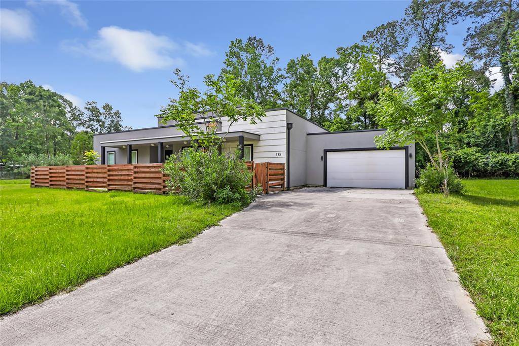 Huffman, TX 77336,538 Magnolia Point DR