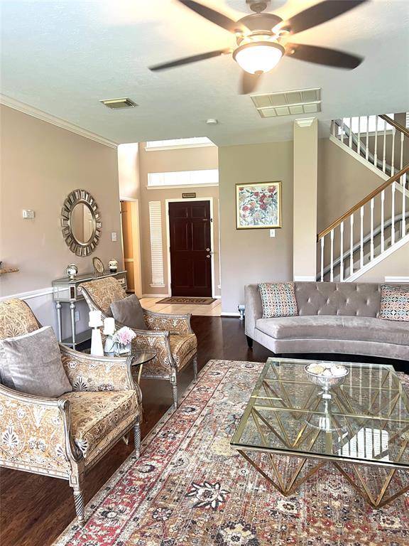 Sugar Land, TX 77498,15415 Longhorn Cavern DR