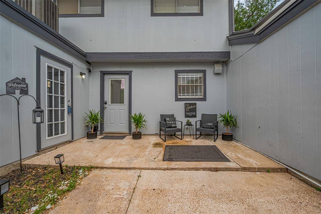 Houston, TX 77092,5825 Village Forest CT