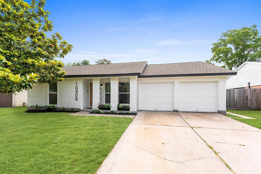 Houston, TX 77096,10908 Braewick DR