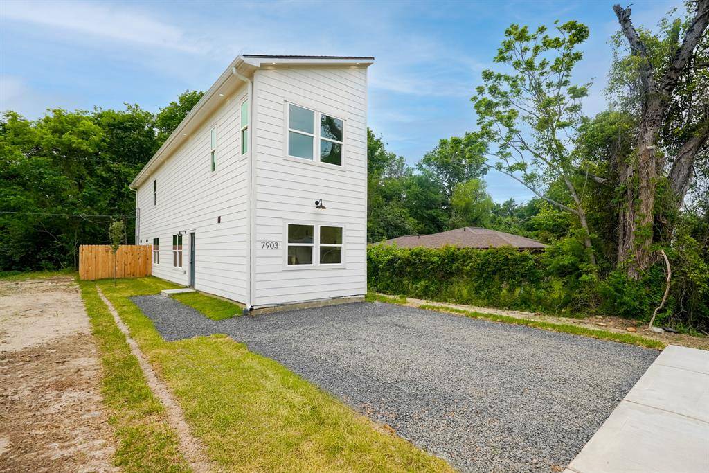 Houston, TX 77088,7903 Sunnyhill ST