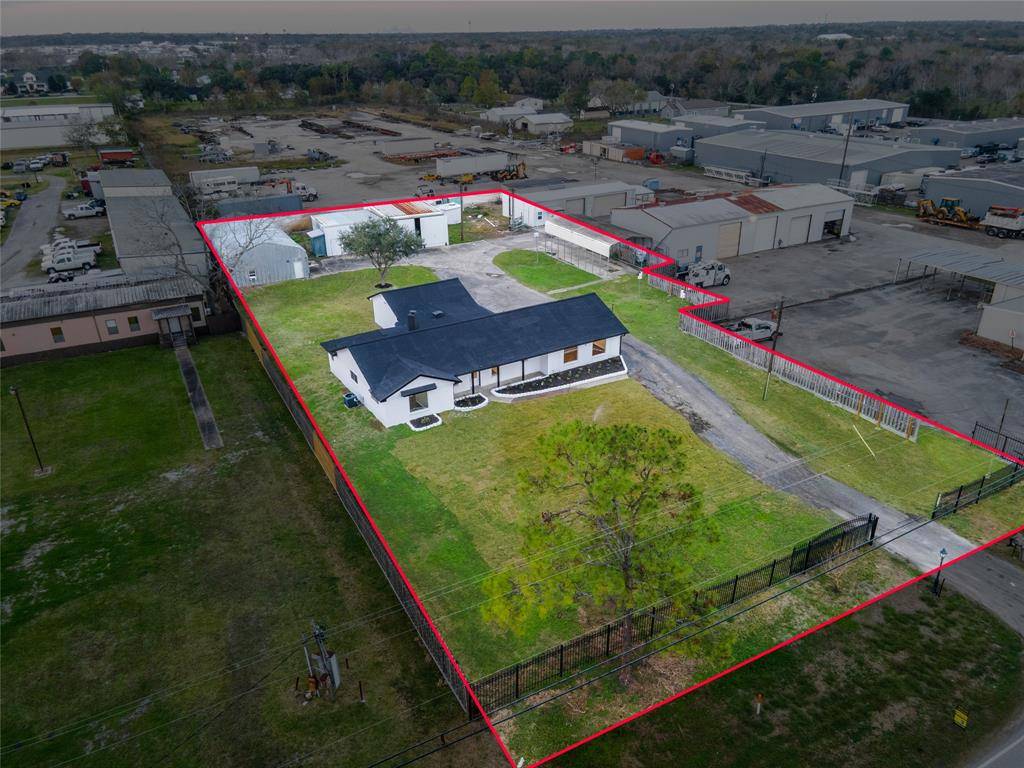 Pearland, TX 77581,1907 County Road 129