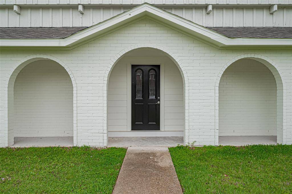 Houston, TX 77015,203 Sevenhampton LN