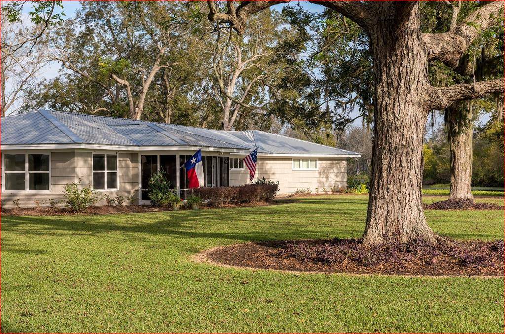 Wharton, TX 77488,7654 County Road 121