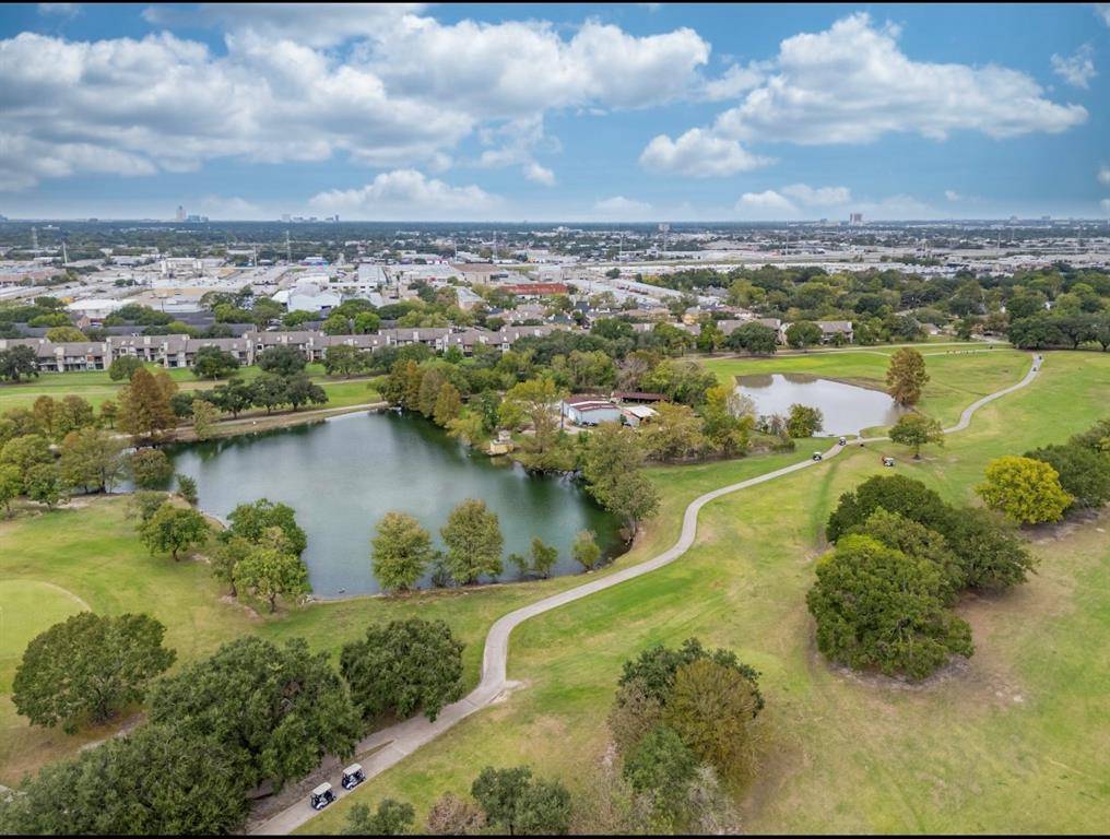 Houston, TX 77036,8280 Golf Green CIR