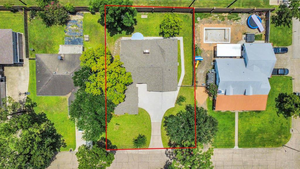 Friendswood, TX 77546,103 Cherry Tree LN