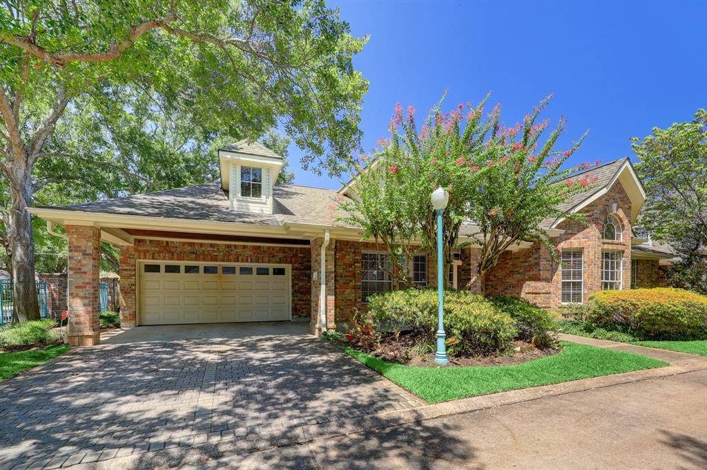 Houston, TX 77079,14130 Bluebird LN