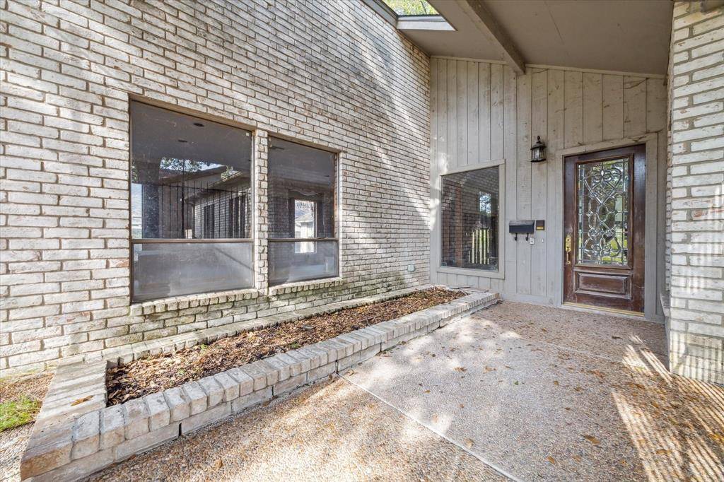 Houston, TX 77042,10034 Briar Drive